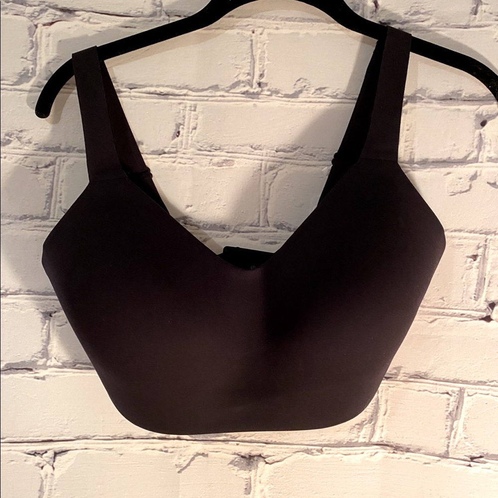 Lululemon 34E Hold True Bra